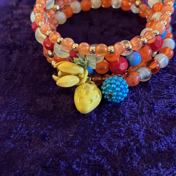 Tropical Themed Wire Bracelet - Picture 2 of 2